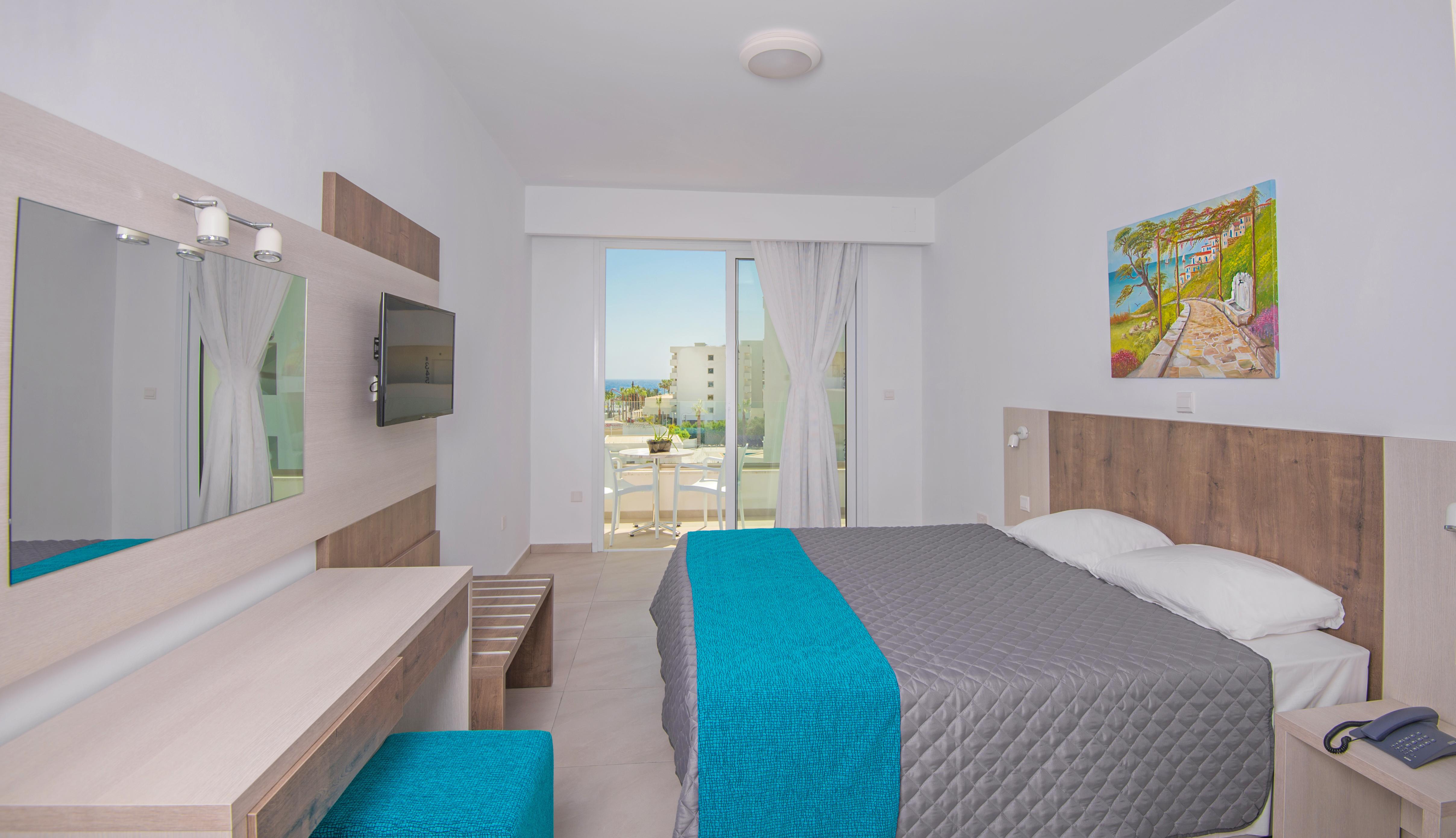 New Famagusta Hotel & Suites Agia Napa Exterior foto