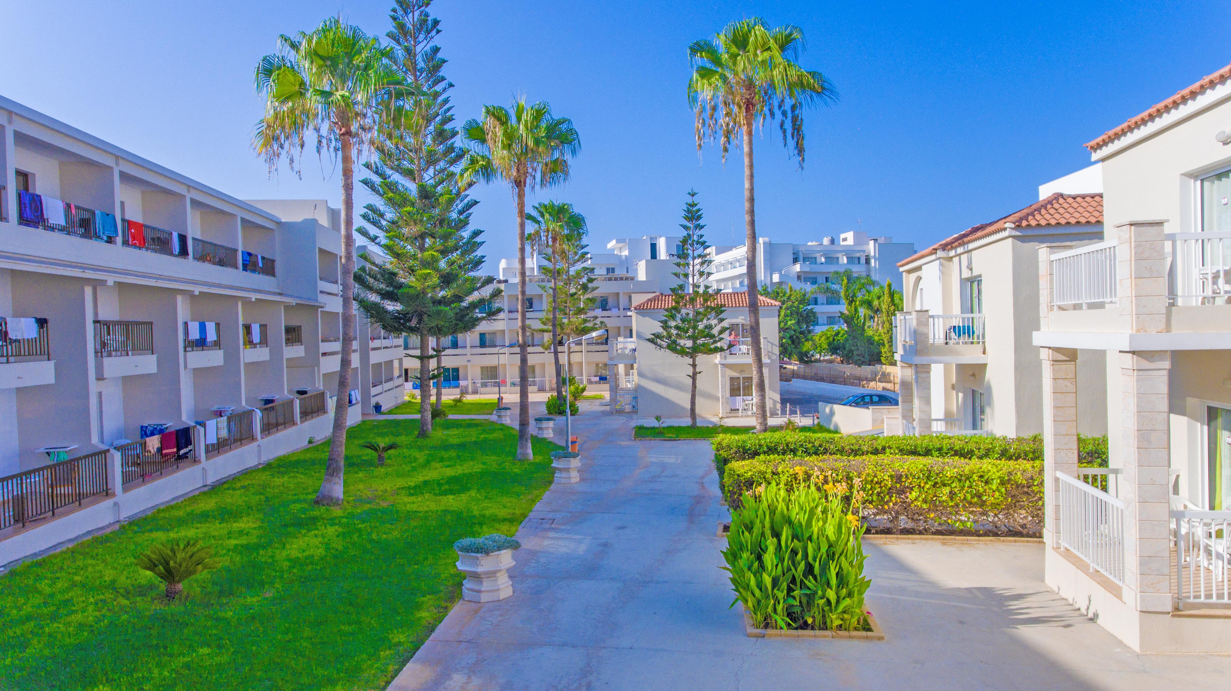 New Famagusta Hotel & Suites Agia Napa Exterior foto